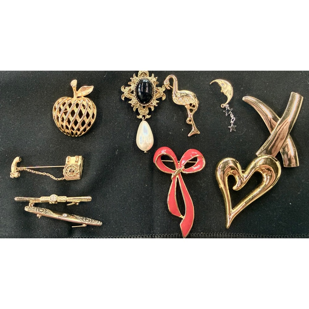 Vintage Avon Gold Tone‎ Pin Lot | Apple Heart Bow Flamingo Moon Star